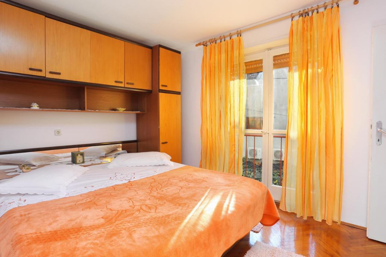 With A Parking Space - 18498 Makarska