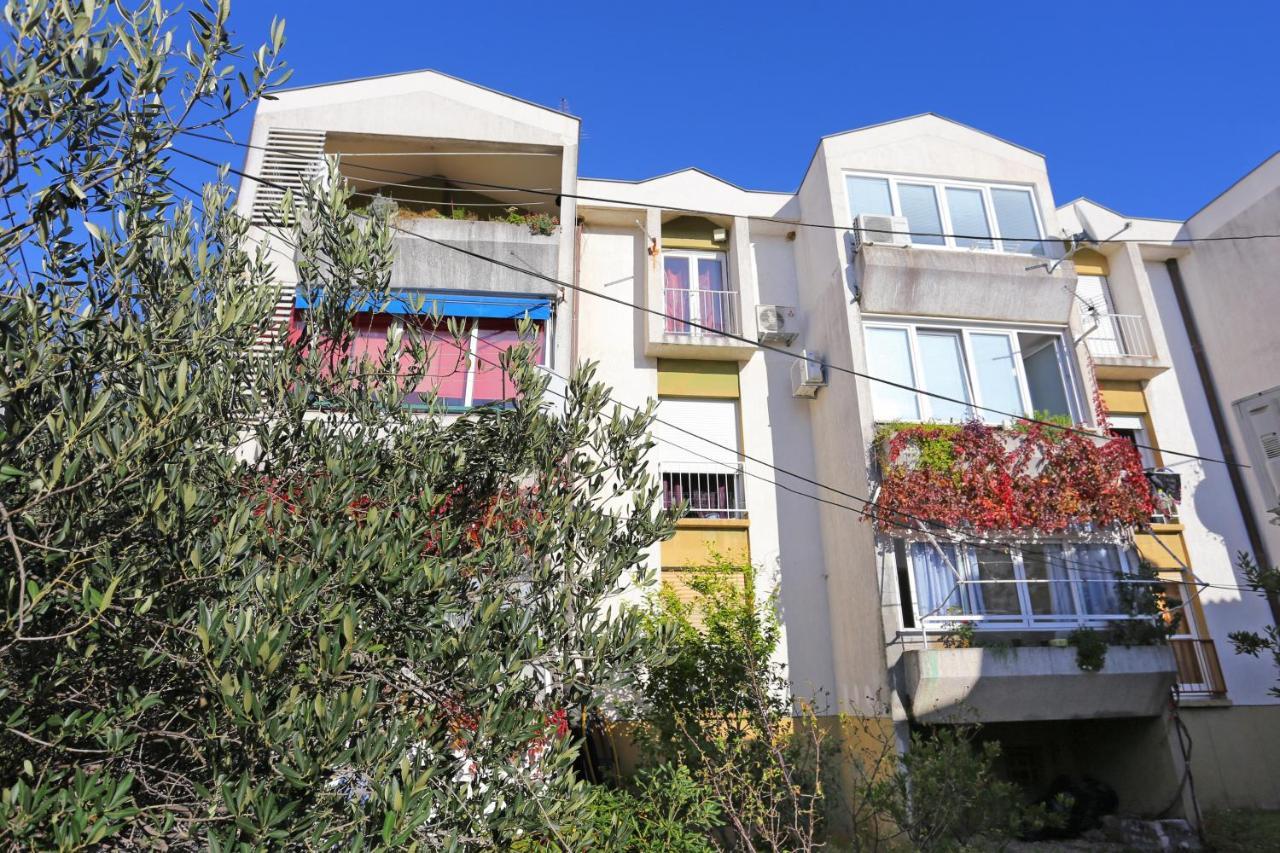 With A Parking Space - 18498 Apartment